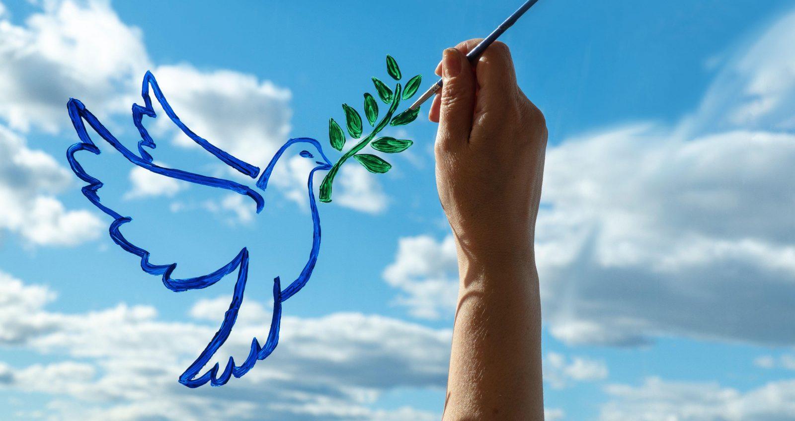 Голубь с оливковой ветвью символ примирения с Богом